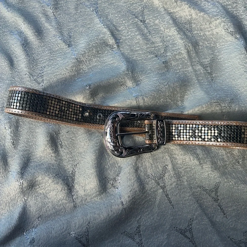 Women Silver Belt guess medium